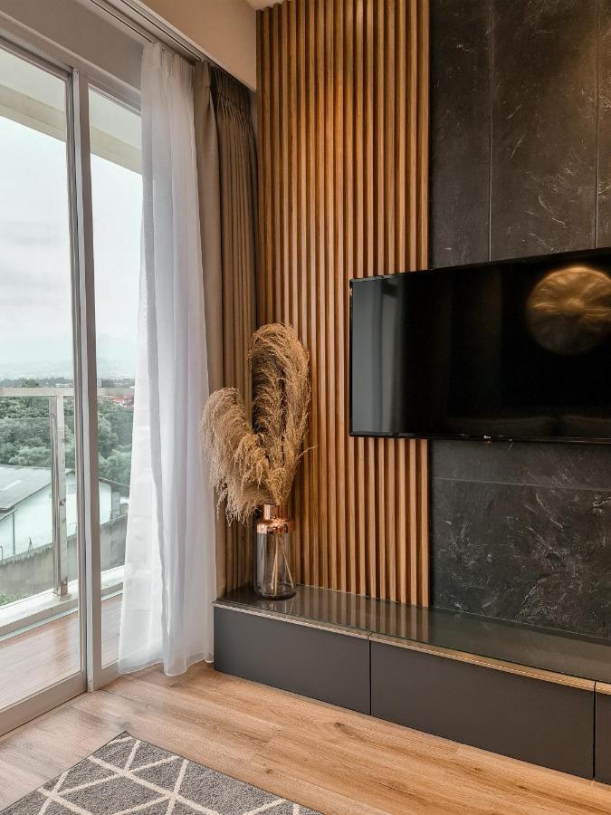 R30 Apartemen Gateway Pasteur 2Br Daymentroom Бандунг Екстер'єр фото