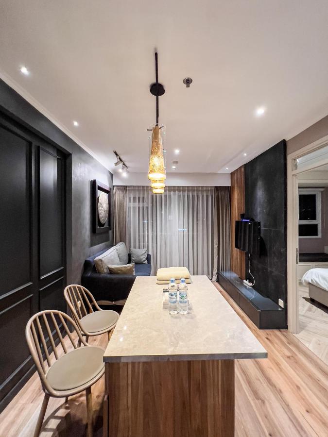 R30 Apartemen Gateway Pasteur 2Br Daymentroom Бандунг Екстер'єр фото